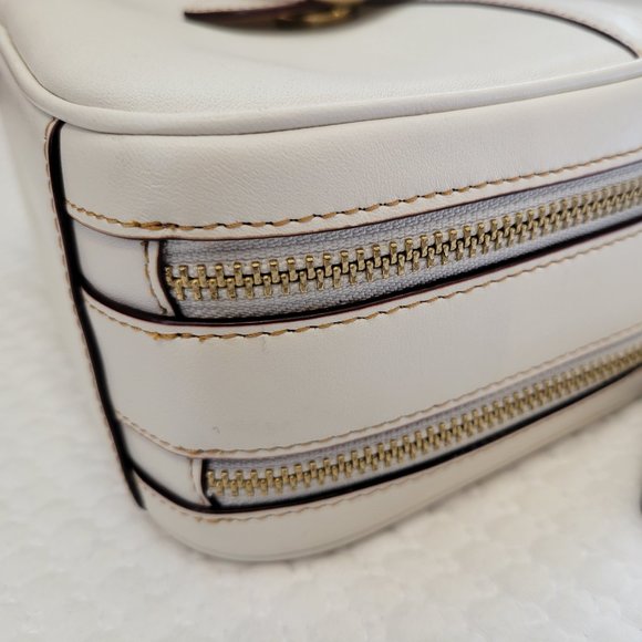 Coach Riley Lunchbox Bag - Picture 14 of 16